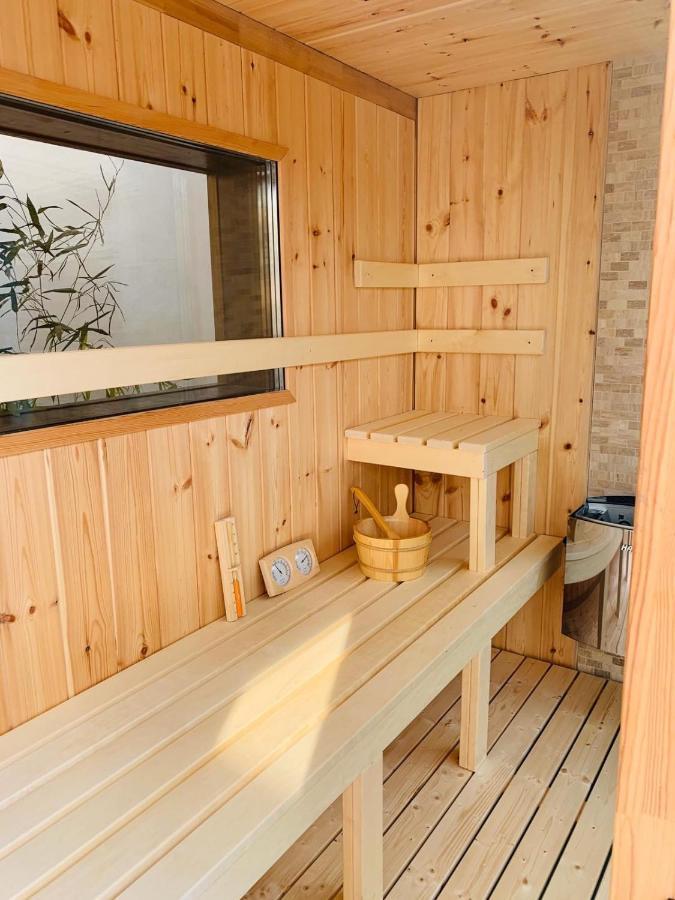 Resident Wellness Vendeghaz Bekescsaba Appartement Buitenkant foto